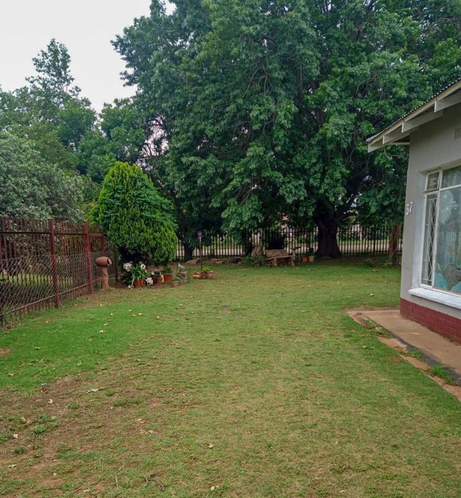 5 Bedroom Property for Sale in Villiers Free State